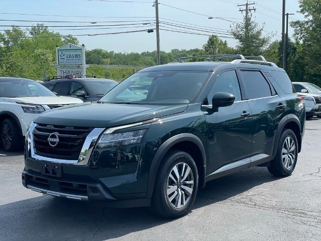 2023 nissan pathfinder sl