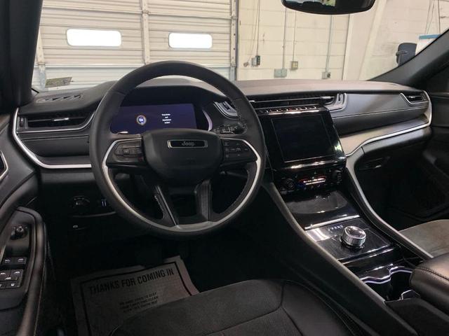 2023 jeep grand cherokee l altitude