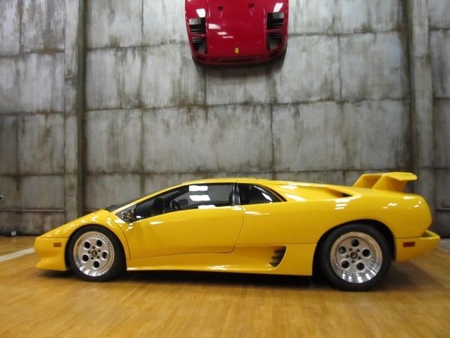 1991 lamborghini diablo first generation only 2900 mi museum quality investment!