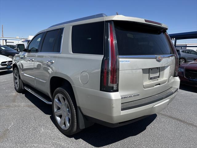 2016 cadillac escalade luxury