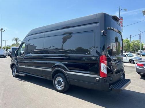 2019 ford transit-250
