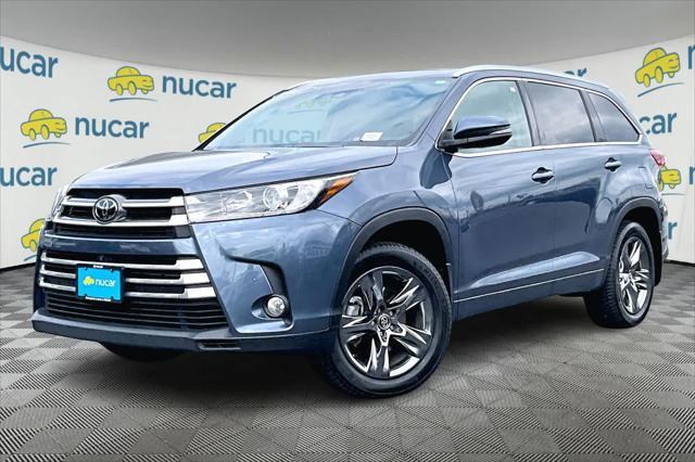 2017 toyota highlander limited platinum