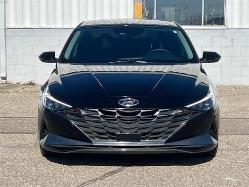 2023 hyundai elantra limited in brighton, michigan