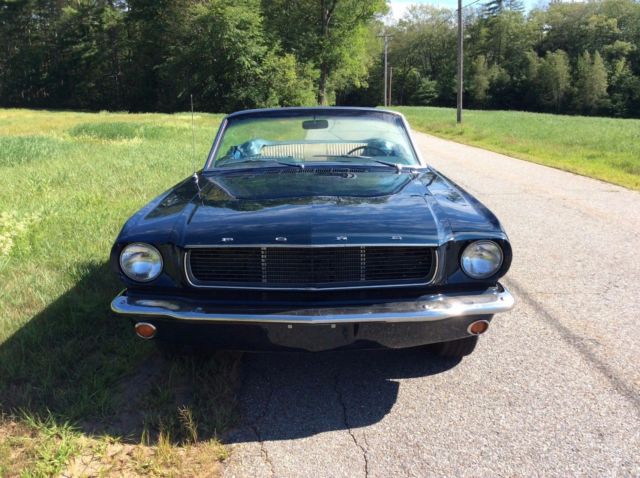 1966 mustang a-code, 4 speed, pony int, convertible