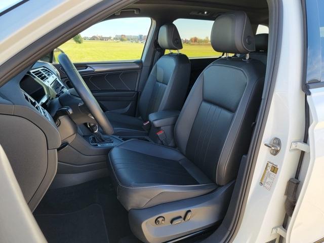 2023 volkswagen tiguan 2.0t se r-line black