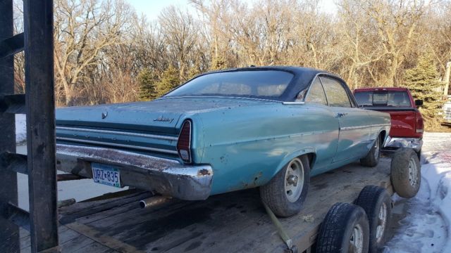 1967 mercury comet 2 door hardtop