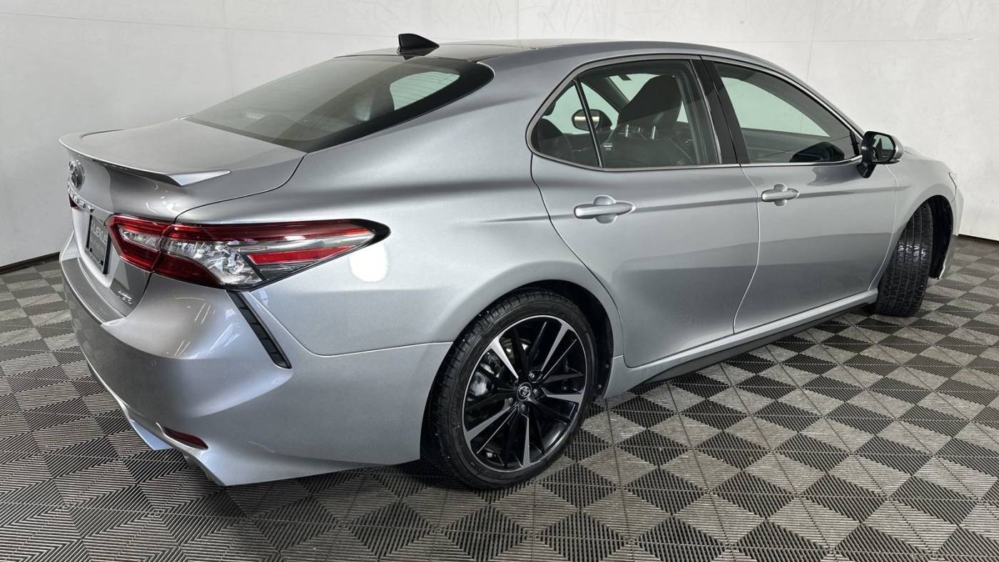 2018 toyota camry