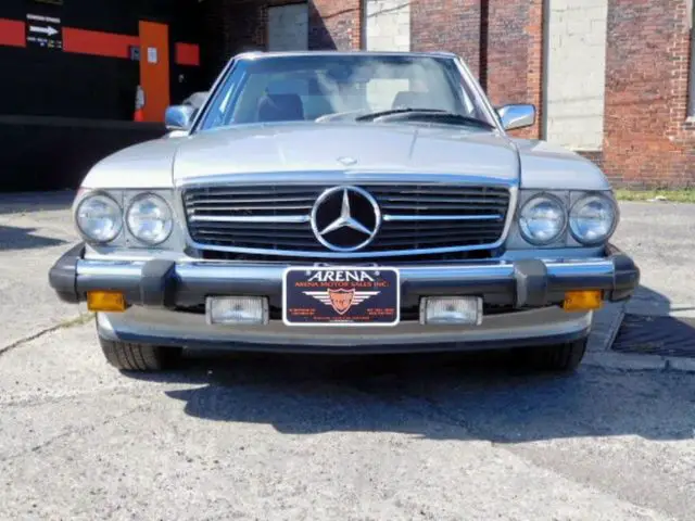1989 silver 560sl!