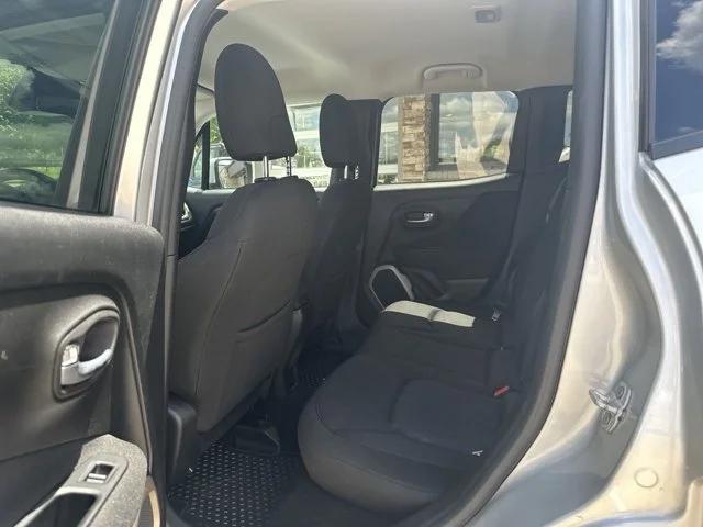 2017 jeep renegade latitude