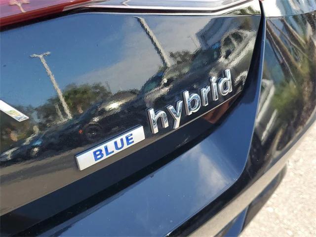 2023 hyundai elantra hev blue