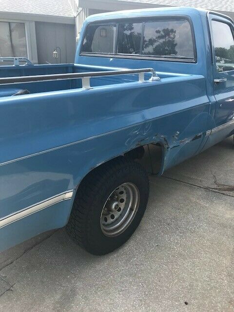 clean 1981 chevrolet c10!