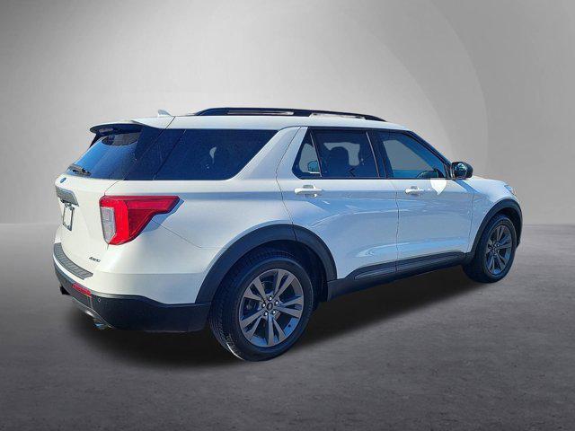 2021 ford explorer xlt