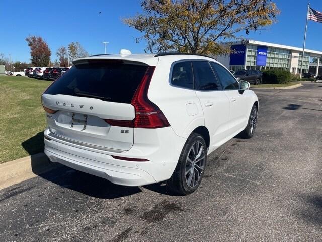 2022 volvo xc60 b5 fwd momentum