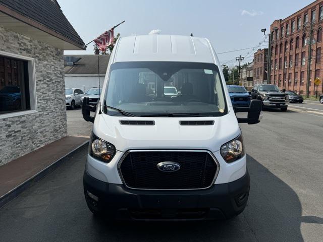 2021 ford transit-250 base