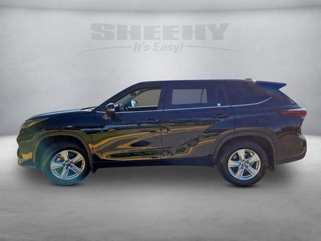 2024 toyota highlander le