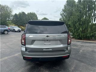 2024 Chevrolet Suburban ls
