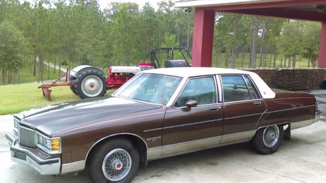 pontiac bonneville brown with 69,000 miles, for sale!