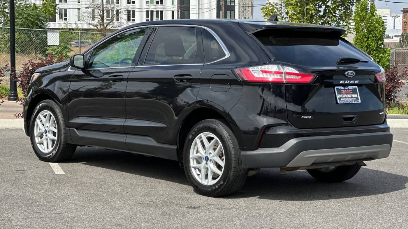 2022 ford edge sel