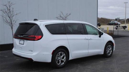 2024 Chrysler Pacifica