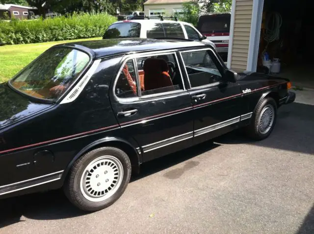 1981 saab turbo 4 door sedan