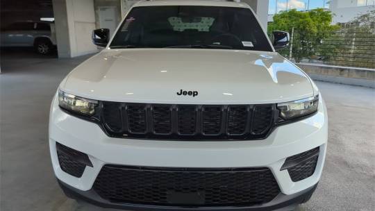 2025 Jeep Grand Cherokee