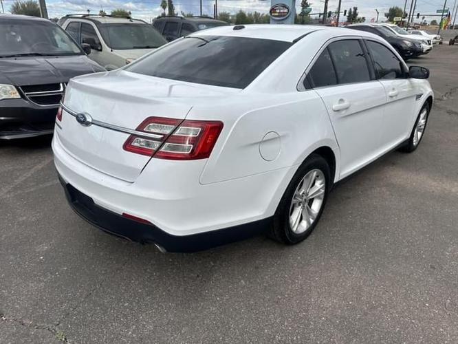 2015 ford taurus se sedan 4d in phoenix, arizona