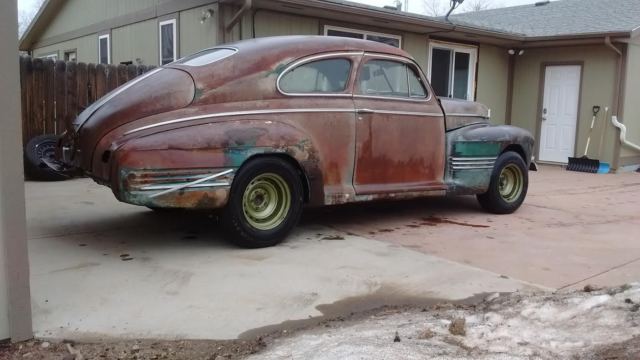 1941 pontiac 2dr fastback