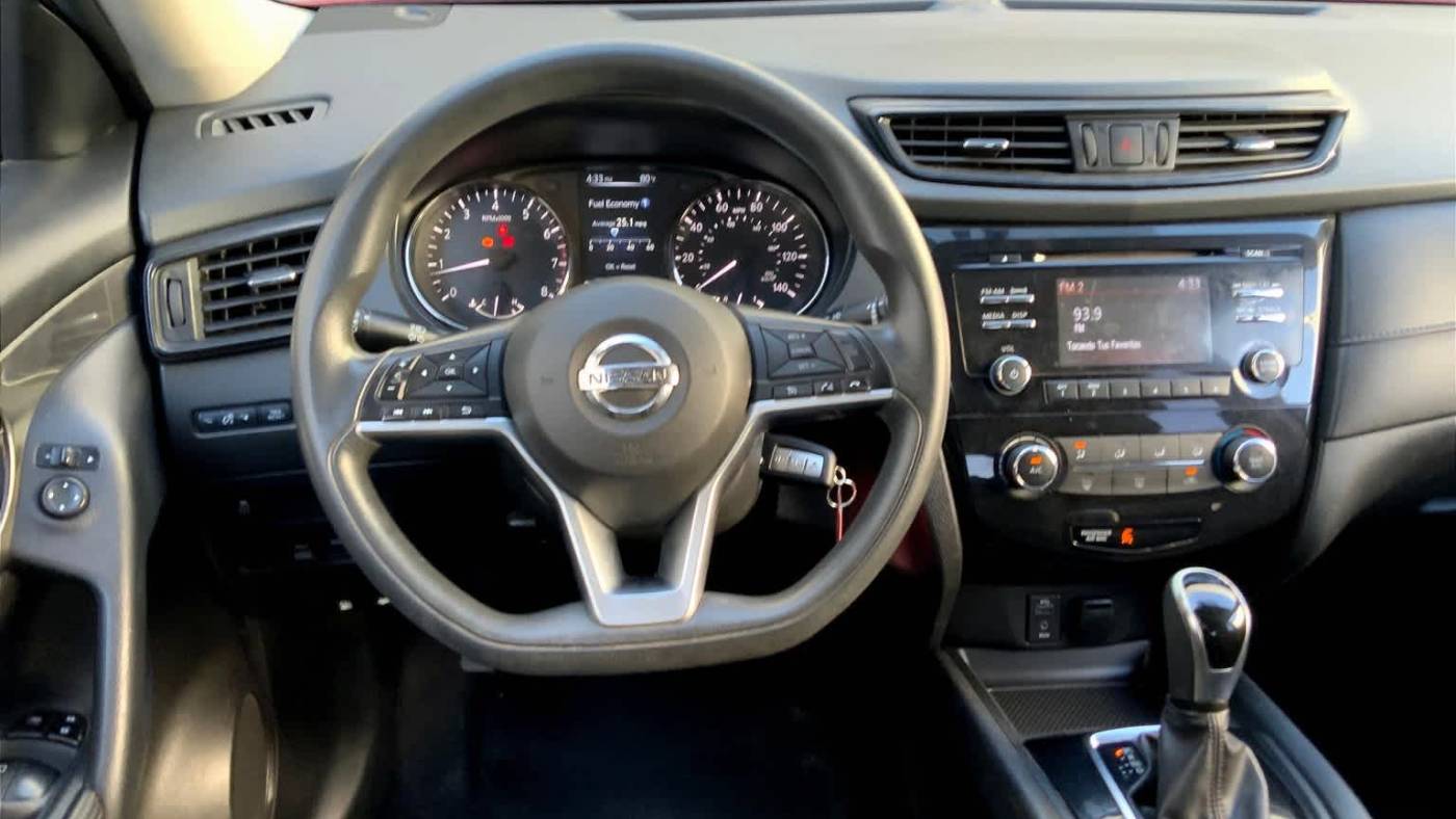 2017 nissan rogue s