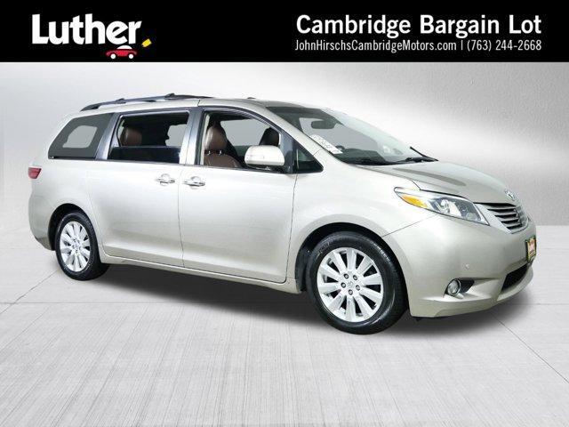 2017 toyota sienna limited