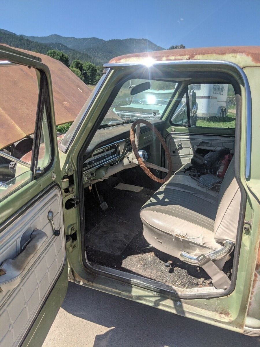 1968 ford f250 pickup green rwd automatic camper special