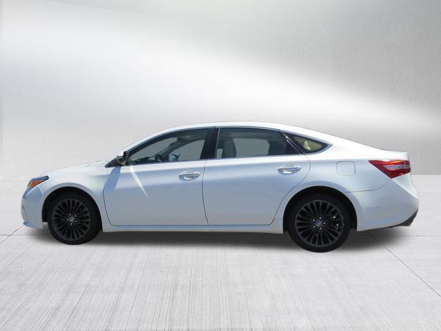 2016 toyota avalon touring