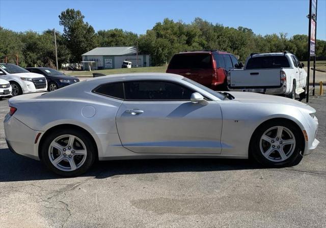 2016 chevrolet camaro 1lt