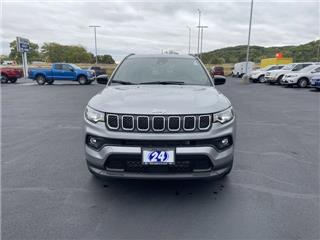 2024 Jeep Compass altitude