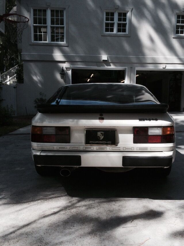 1986 porsche 944 base coupe 2-door 2.5l