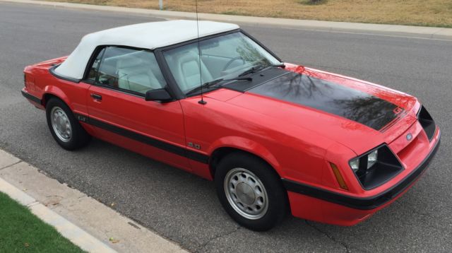 1985 ford gt mustang convertible
