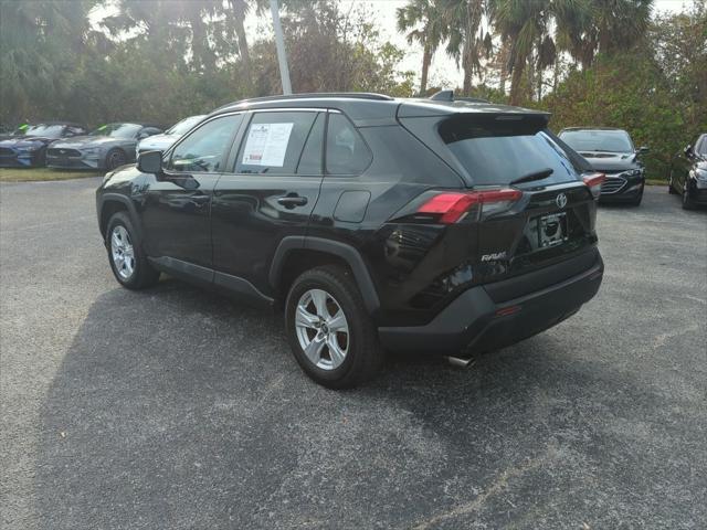 2019 toyota rav4 xle