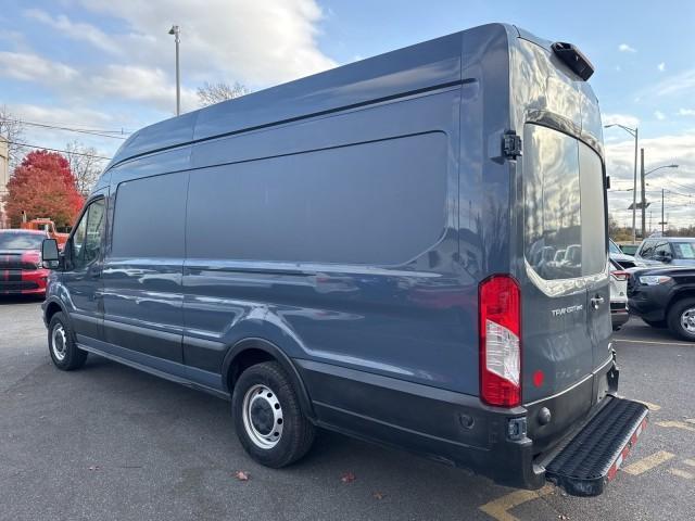 2019 ford transit-250 base