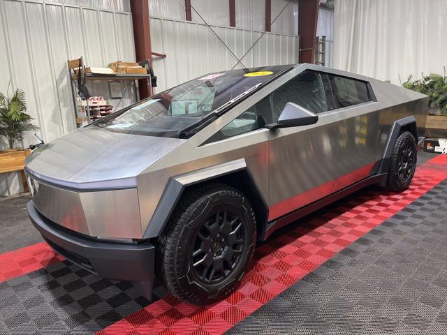 2024 tesla cybertruck all-wheel drive