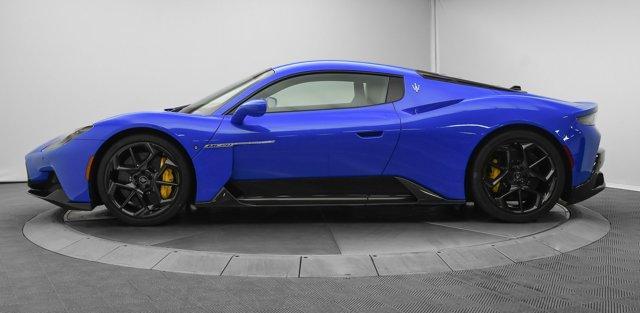 2023 maserati mc20 base