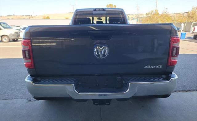 2022 ram 3500 tradesman crew cab 4x4 8' box