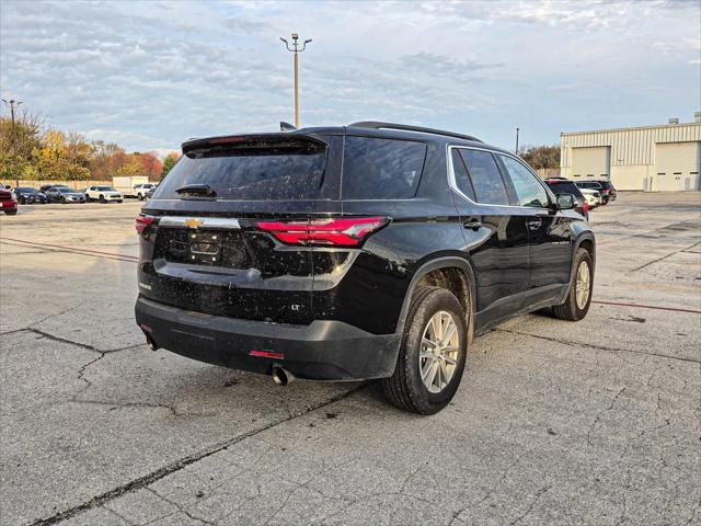 2023 chevrolet traverse lt cloth