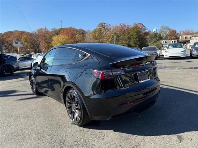 2022 tesla model y performance