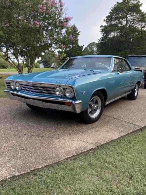 1967 chevrolet chevelle malibu 2 door automatic