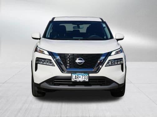 2023 nissan rogue sv in south saint paul, minnesota