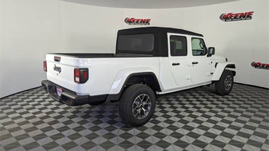2024 Jeep Gladiator