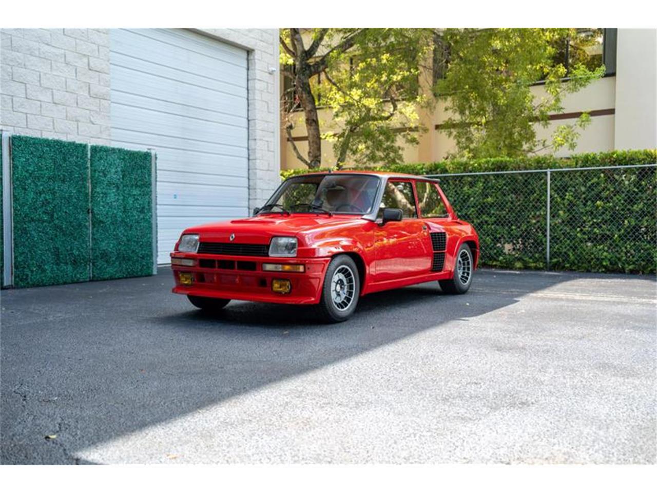 1983 renault 5