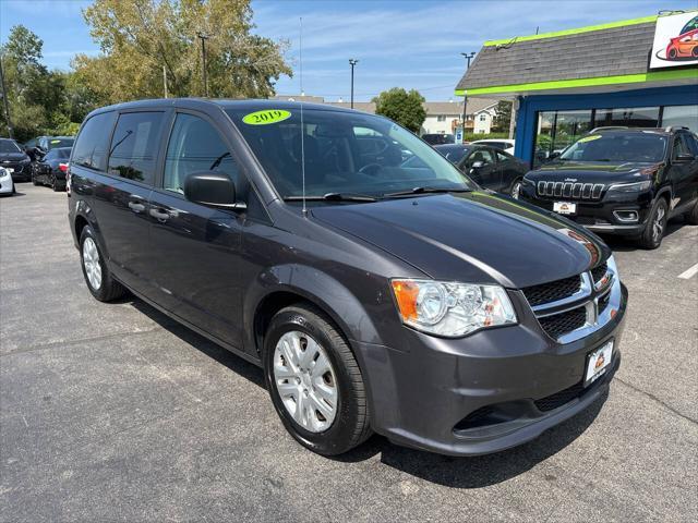 2019 dodge grand caravan se