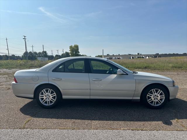 2004 lincoln ls v8