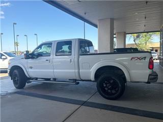 2012 Ford F-350 lariat
