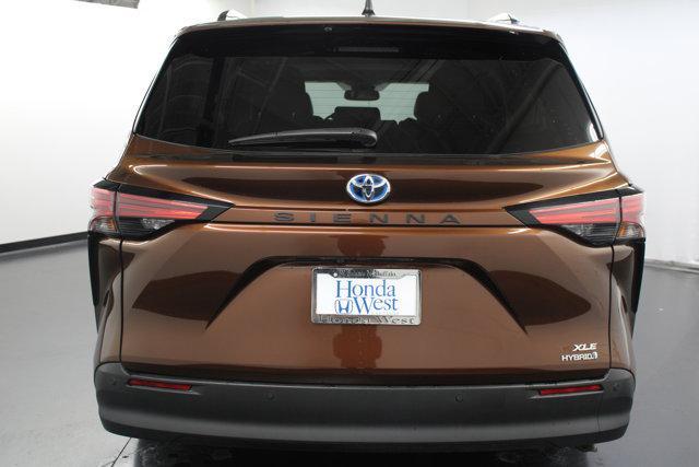 2022 toyota sienna xle 7 passenger